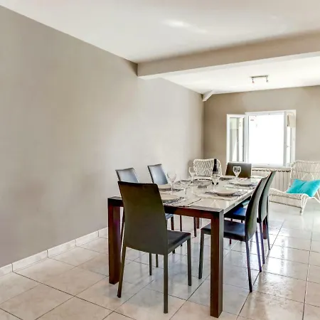 Villa Aguilera بياريتز